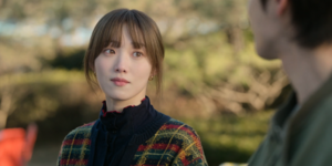 《在你燦爛的季節》李聖經爆掐腿忍笑花絮