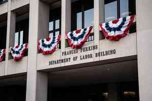 美勞工部長:「防火牆計劃」打擊H-1B簽證濫用