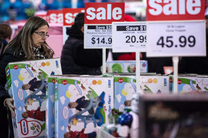 美國零售業銷售額8月份開始上漲 分析：經濟反彈跡象 