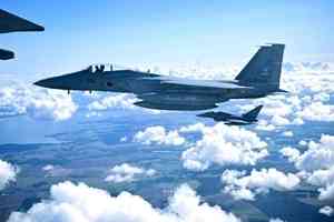 美軍逾150架飛機從20基地出發 活捉馬杜羅