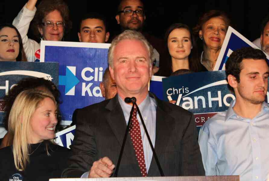 中共散布社媒假信息 美參議員籲政府反制