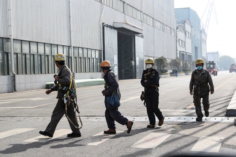 中國工廠艱難復工 民眾擔心被感染