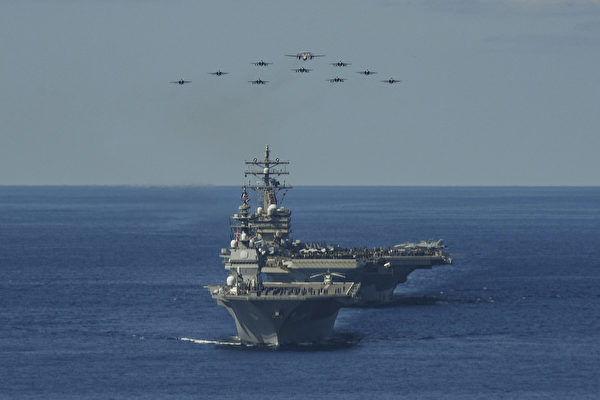 2020年10月26日,列根航空母艦(CVN 76)與日本海上自衛隊和加拿大海軍的護衛艦,一起參加「利劍」演習(Keen Sword 21)。超過9000人和100多架飛機參加此次演習,一直持續到11月5日。(美國印太司令部)
