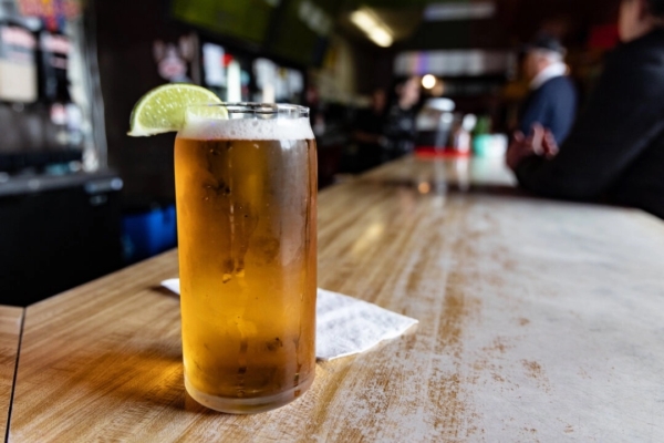 新研究：多數啤酒含有永久化學物質