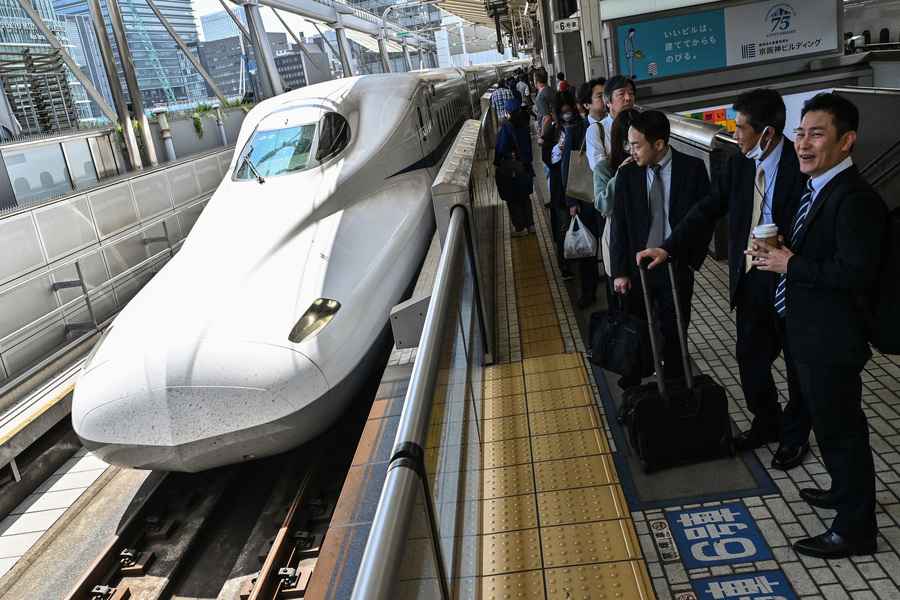 車廂內有蛇 日本新幹線列車罕見延誤17分鐘