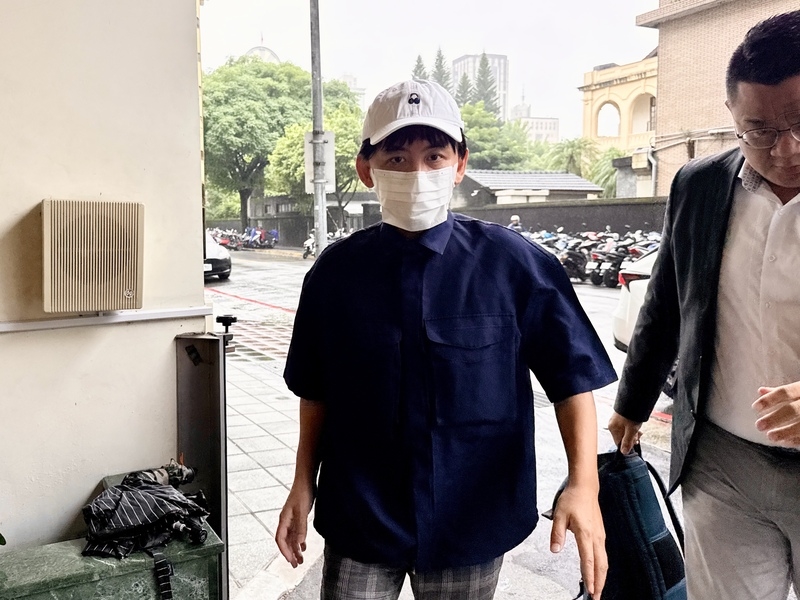 黃子佼私藏性影像獲緩刑 今赴北檢啟動保護管束