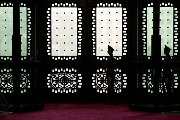 王友群：為甚麼習近平反腐13年越反越腐？