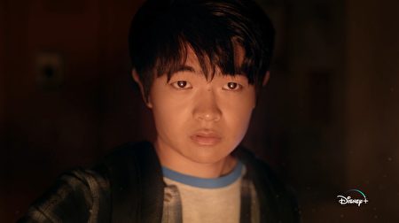 《西遊ABC》劇照，班•王（Ben Wang）飾演「王進」。（迪士尼提供）