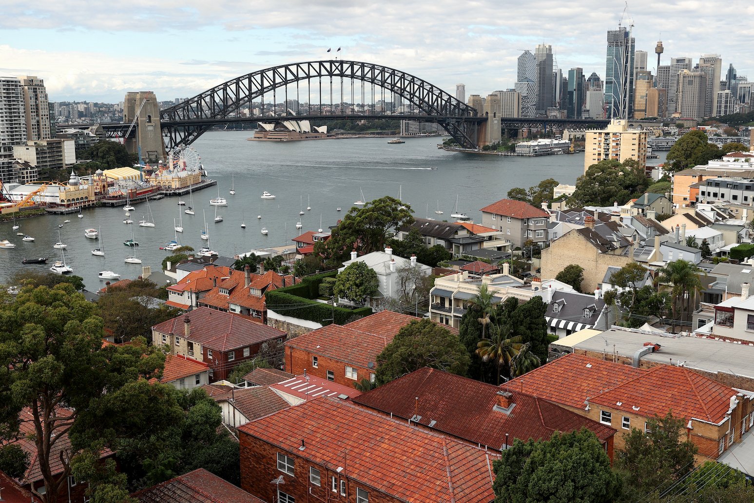 澳洲CoreLogic五大城市綜合樓價指數在2023年6月上漲了1.3%。（Brendon Thorne/Getty Images）