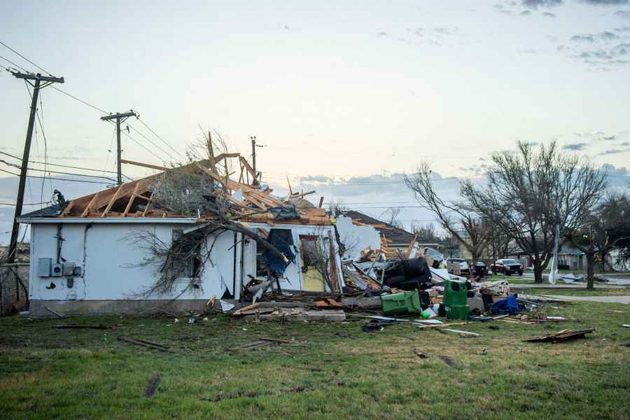 龍捲風致美國德州5.4萬戶斷電 威脅美南部數州
