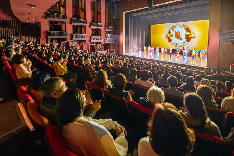 「神韻如荒漠甘泉」 台北元旦票房大爆滿