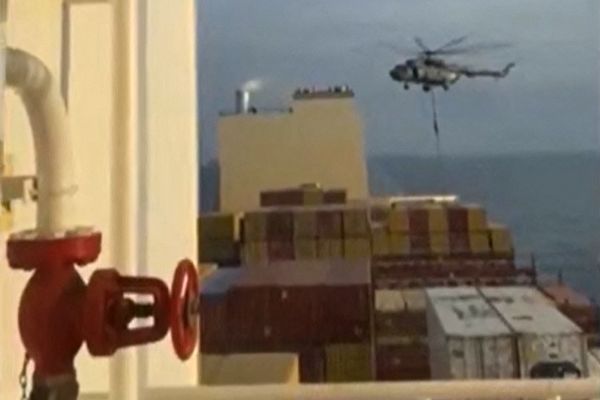 局勢緊張 美發布船隻經霍爾木茲海峽最新指導