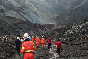 泥石流來襲 緬甸玉石礦場山崩釀至少162死