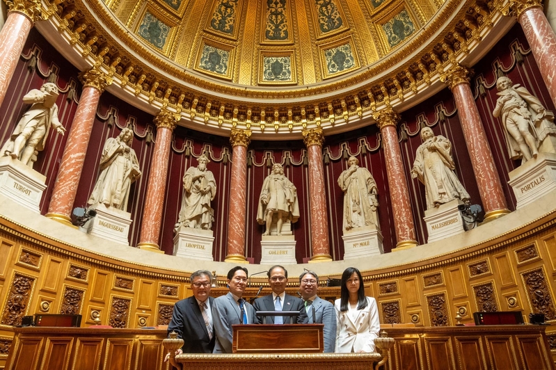 台灣立法院長游錫堃2022年7月27日受邀參訪法國參議院。（游錫堃Facebook）