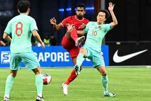 中國男足遭新加坡逼平 世界盃出線形勢嚴峻