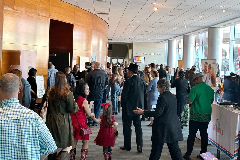 神韻美國奧斯汀演出滿場 德州州長致賀信歡迎