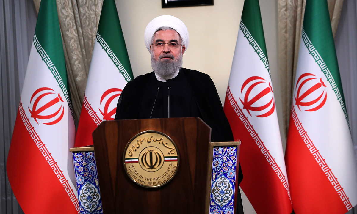周一（6月17日）伊朗原子能機構發言人宣佈，伊朗濃縮鈾庫存量將在10天內超過原來承諾的最低限制。圖為伊朗總統。（HO / IRANIAN PRESIDENCY / AFP）