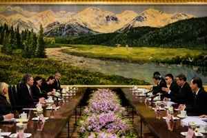 關稅戰開打之際 美國聯邦議員與何立峰會面