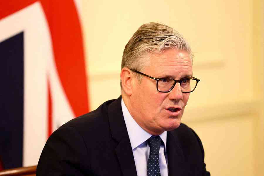 英副首相辭職 工黨政府大規模重組內閣