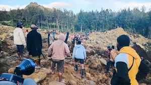 巴布亞新畿內亞發生大規模山崩 逾三百人被埋