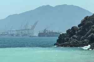 伊朗稱反擊美軍設施 海灣多國警報頻傳