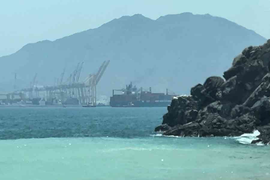 伊朗阿曼商議霍爾木茲通航 擬設臨時航道