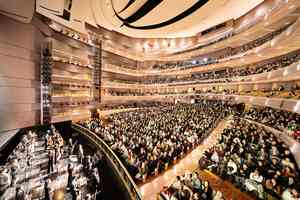 神韻多倫多連兩場大爆滿 政商精英雲集讚頌