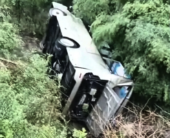 山西一載有學生的車輛側翻 已致2死多傷