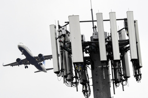 歐美5G技術大不同！為何美國5G會影響飛行安全 歐洲卻沒事？