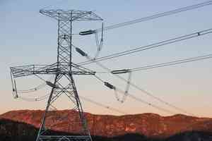 中共國防通訊光纜被挖斷 通訊中斷143分鐘