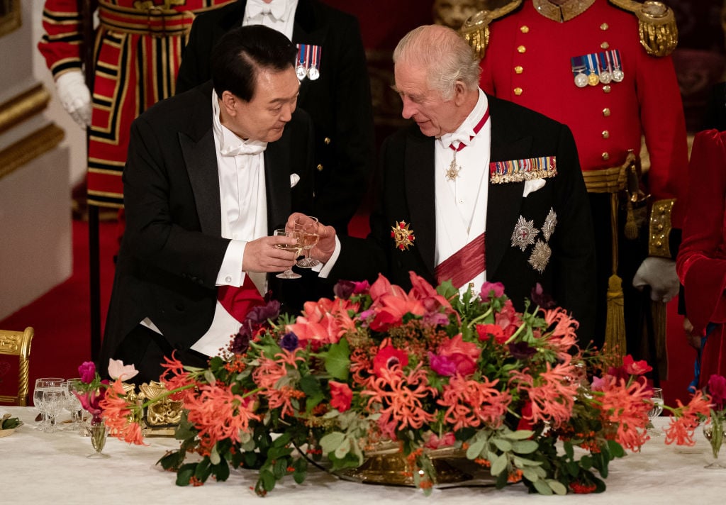 11月21日，正在英國進行國事訪問的南韓尹錫悅受到王室隆重歡迎。（Aaron Chown - WPA Pool/Getty Images）