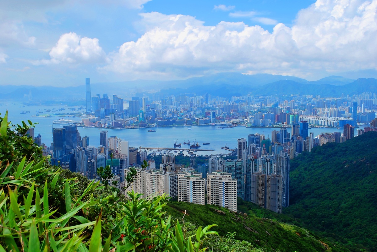 香港回歸後，不少港人對前途感到憂慮，決心移居外地。圖為香港市容。 （pixabay）