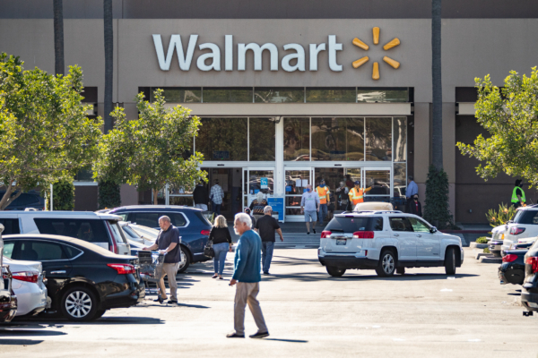 Walmart財報前夕宣布裁員千人 引發市場關注