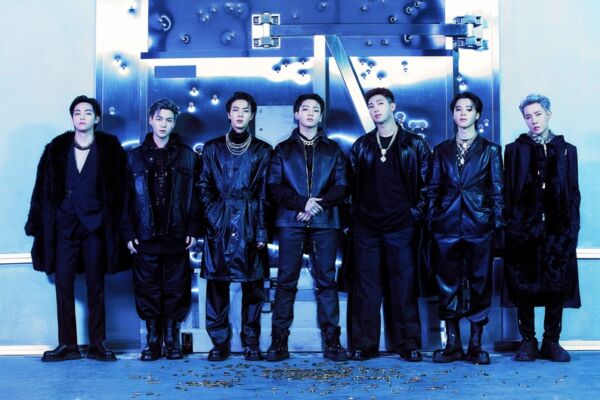 BTS本月全員退伍 與粉絲們同慶出道12周年