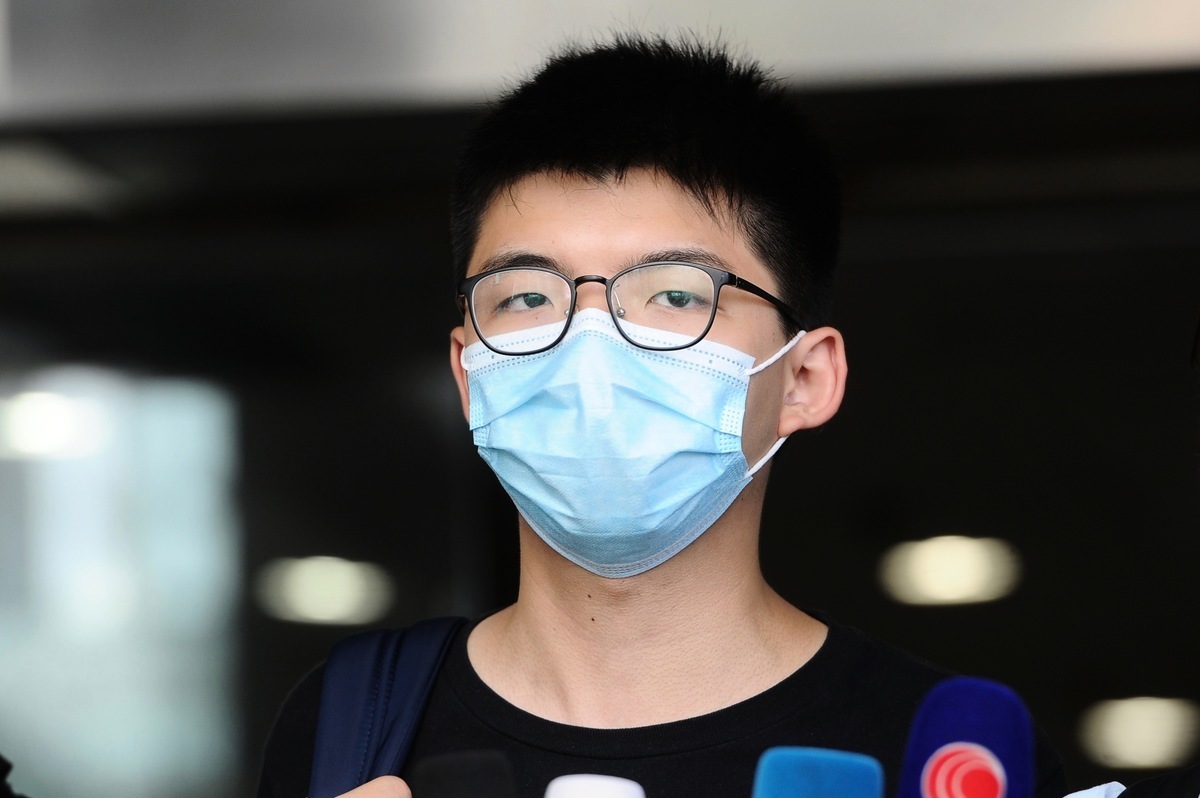 前香港眾志秘書長黃之鋒7月10日表示，他的確有擔心人身安全，但他選擇留在香港。（宋碧龍／大紀元）