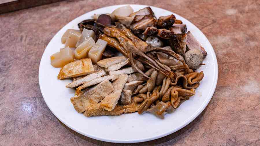 陸企「絕味食品」五年少報7億營收 引猜測