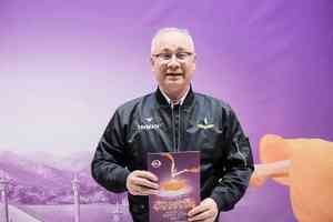 台大學副校長觀神韻有感：原來我們離神這麼近