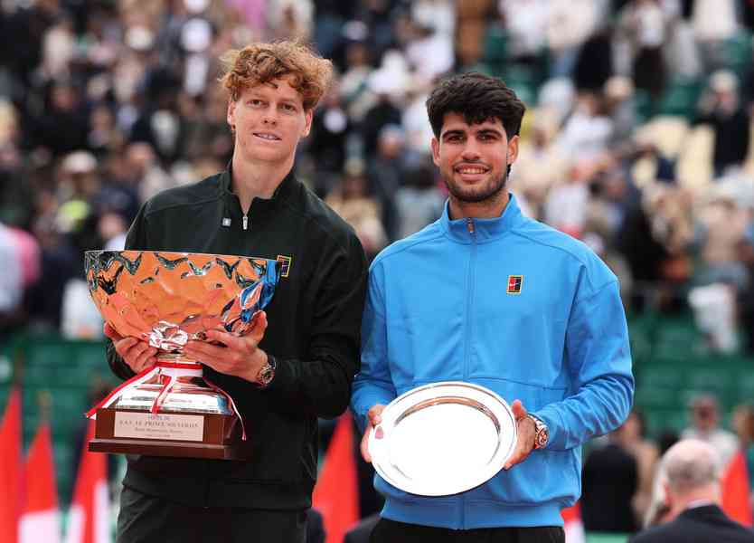 網球：冼拿勝阿卡 首奪「紅土」大師賽冠軍