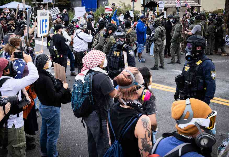 美法官暫阻國民警衛隊赴波特蘭 白宮將上訴