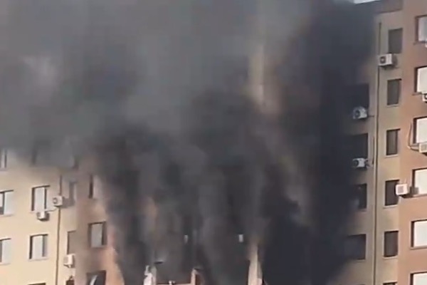 遼寧鳳城高樓層燃爆釀1死 外牆被炸穿