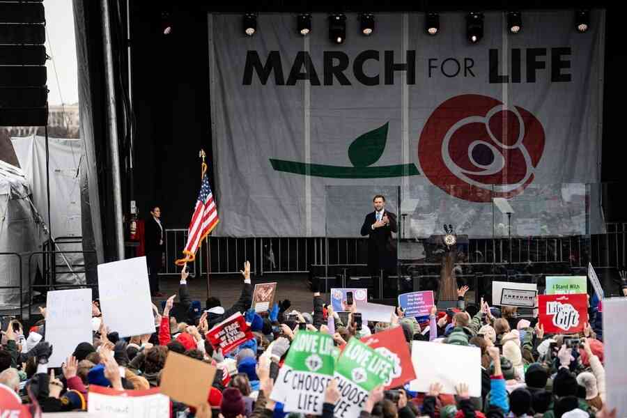 美副總統：美國將切斷在海外推廣DEI援外資金