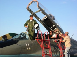 美國公布對卡斯特羅及米格戰機機師起訴書
