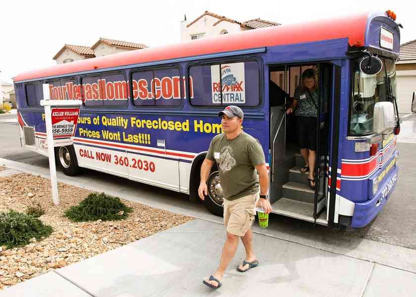 美國95歲男子獲封世界最年長公車司機