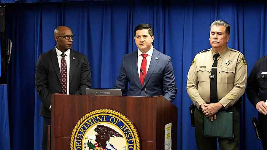 極端份子誘少女自殘 美執法機構促家長行動