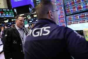 道指收市報49,462點 創下歷史新高