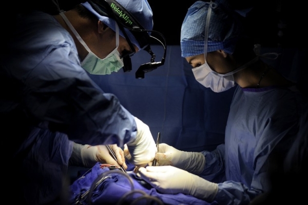 昆明醫院一天31台移植手術 器官來源引質疑