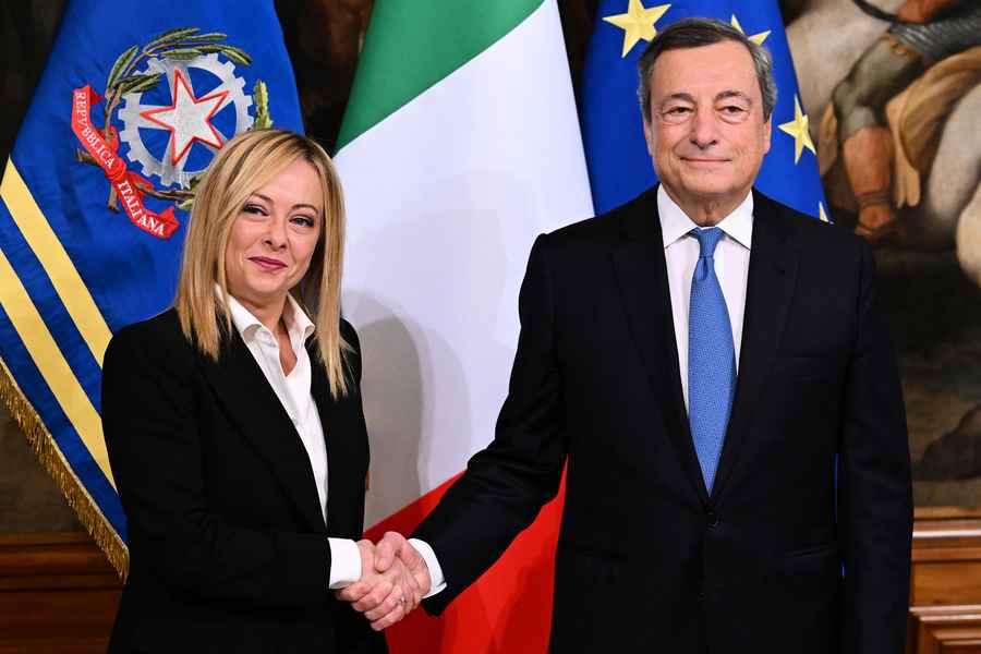 梅洛尼出席意大利總理交接儀式（多圖）