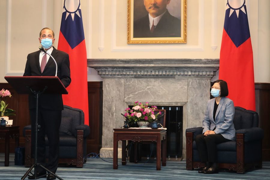美衛生部長會見蔡英文 傳達特朗普對台灣支持