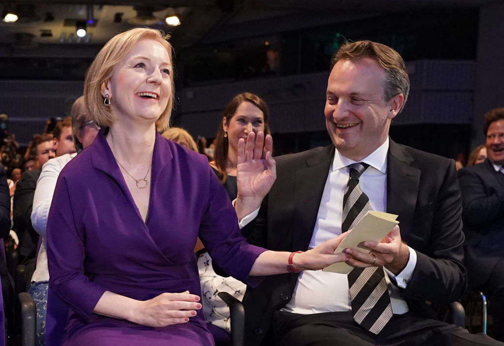 新首相卓慧思的丈夫奧利里非常低調，是一名註冊會計師。（Stefan Rousseau - Pool/Getty Images）