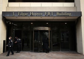 FBI：中共駐美大使秘密招募科學家